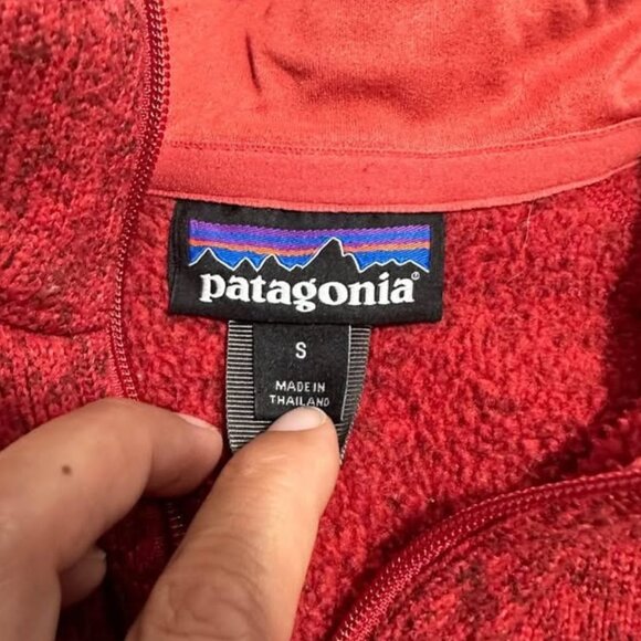red patagonia better sweater. womens small - Picture 3 of 3